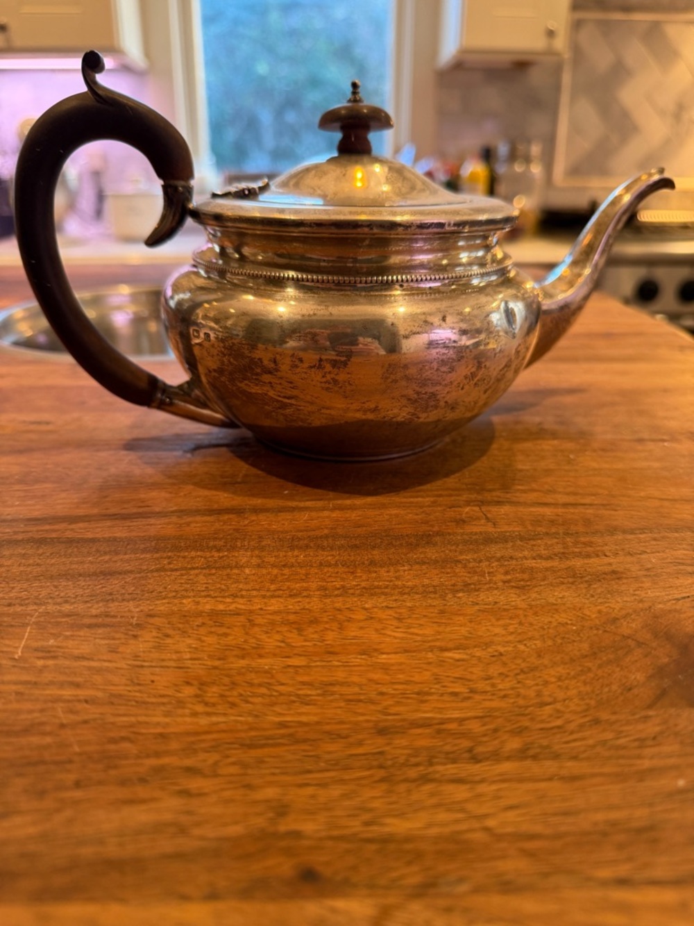 English Sterling Silver Teapot - C. 1906 - Picture 2 of 6